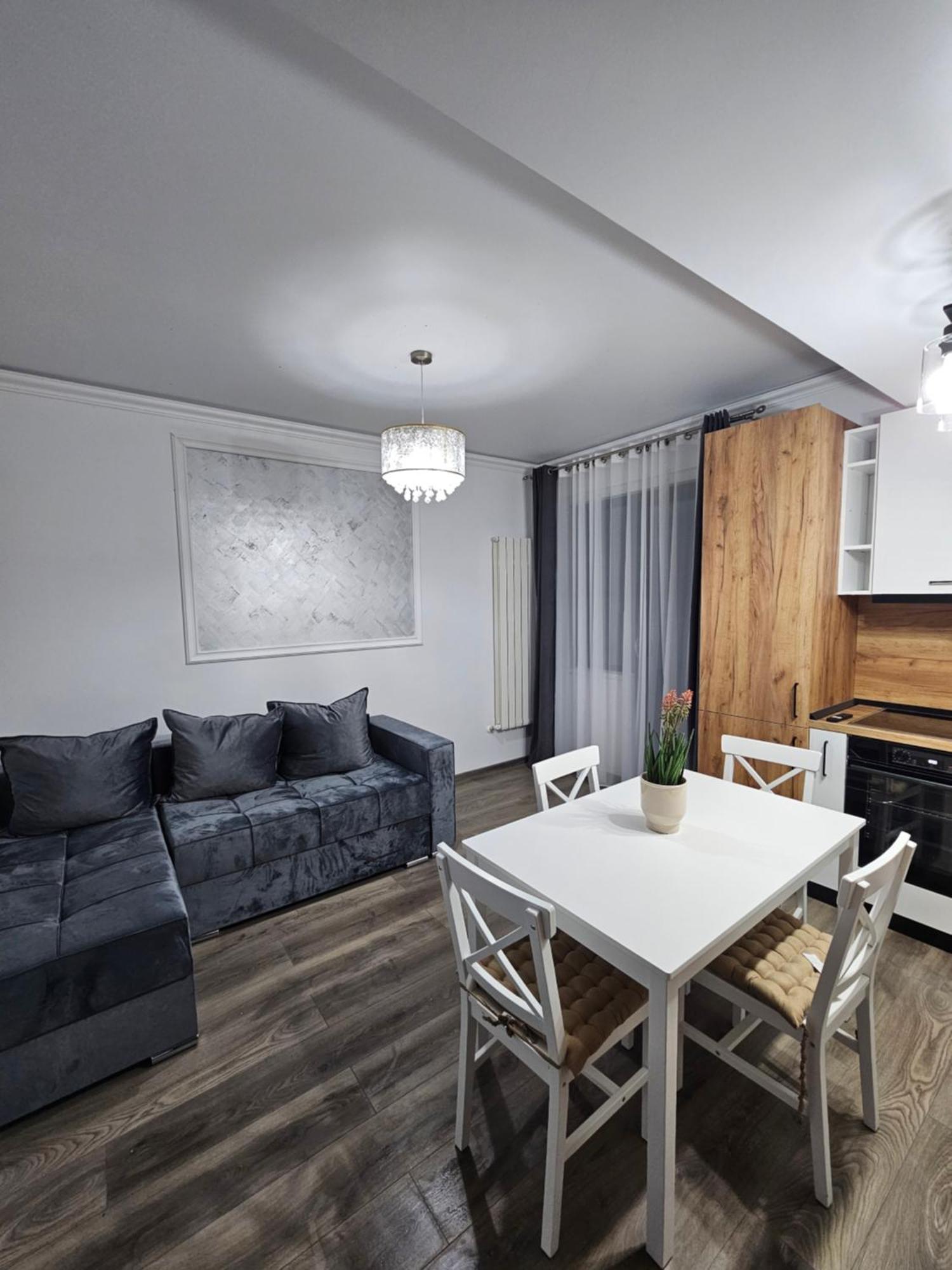 Lora'S Place Cluj Napoca Appartement Buitenkant foto